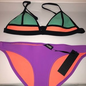 TRIANGL SWIMSUIT